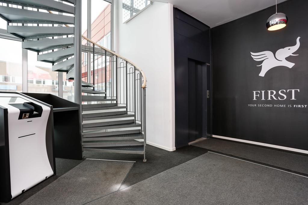 Hotel Vindeus Sodertalje Bagian luar foto