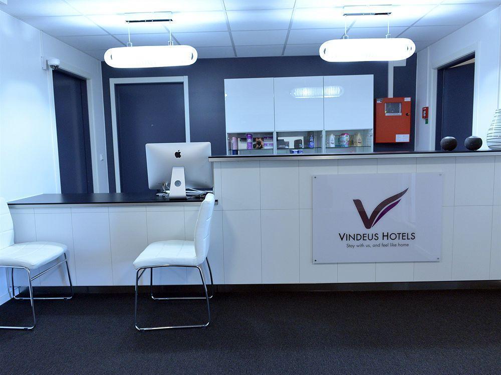 Hotel Vindeus Sodertalje Bagian luar foto