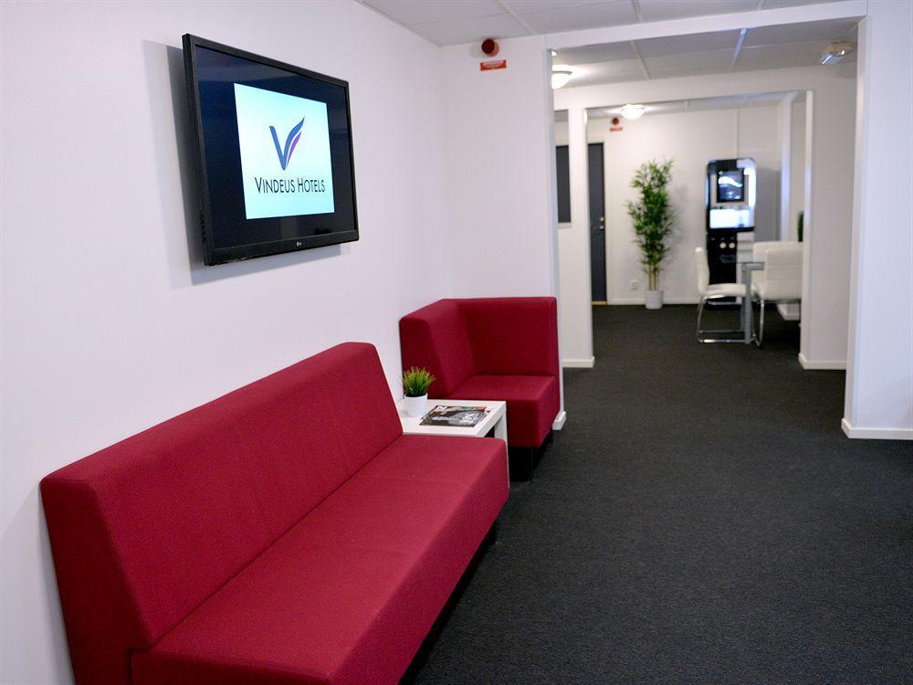 Hotel Vindeus Sodertalje Bagian luar foto
