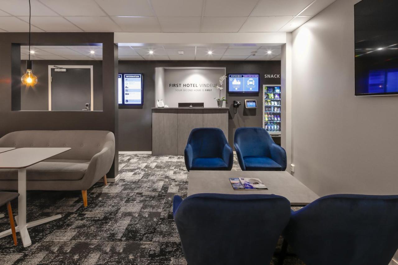 Hotel Vindeus Sodertalje Bagian luar foto